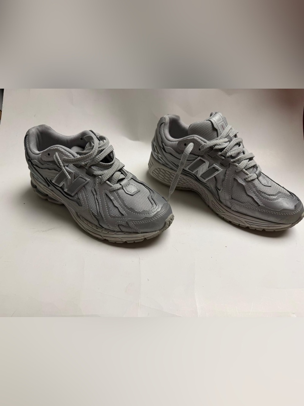 New Balance Gray Men's Athletic Lace-Up Sneakers